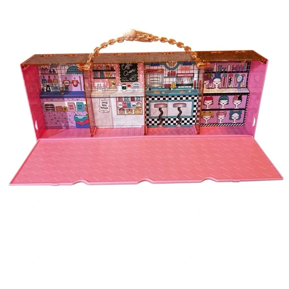 L.O.L Surprise Pop-Up Store & Doll Display Case - Picture 4 of 8